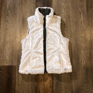 Women’s Medium Weatherproof Reversable Vest